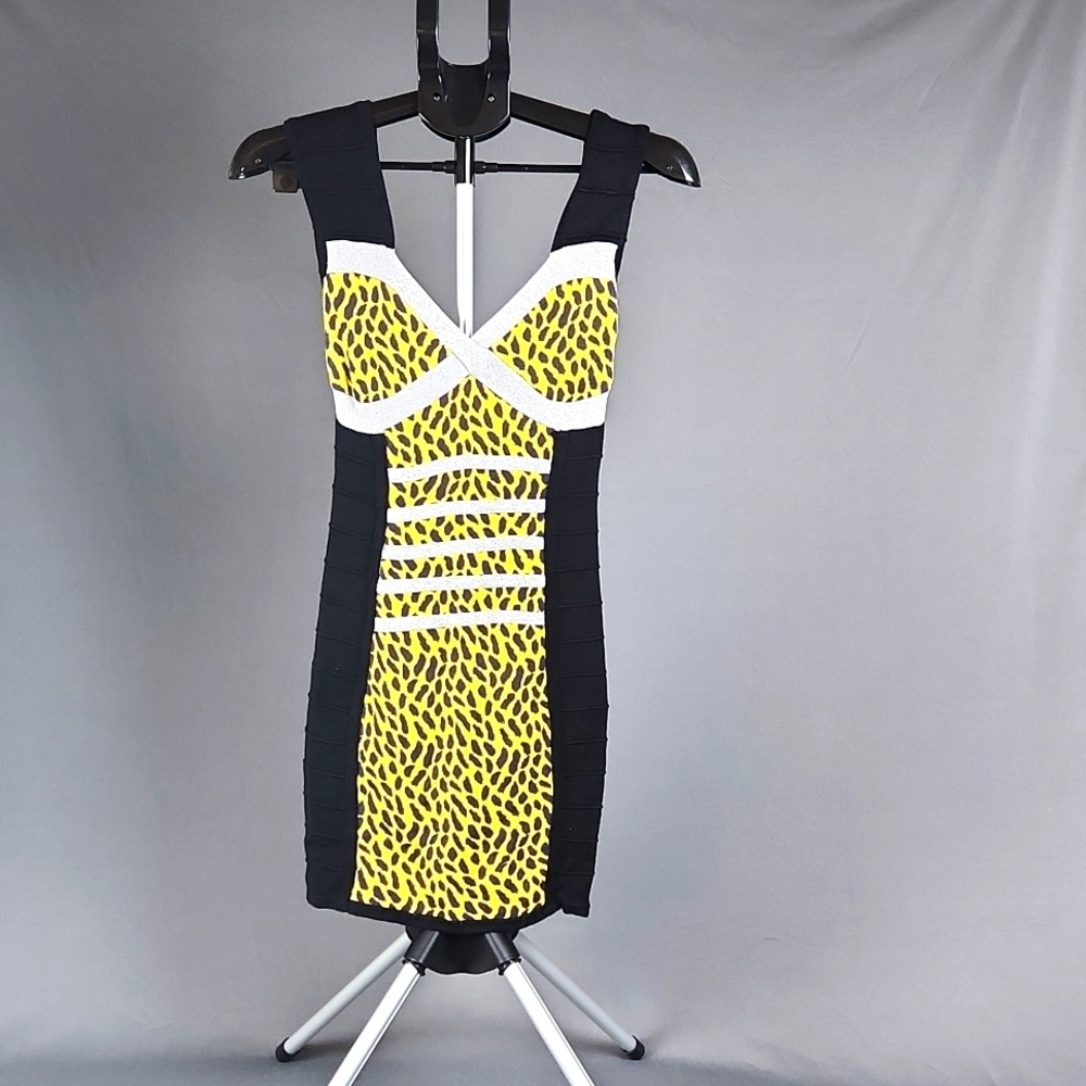 WOW Couture- Ladies Knit Dress - Size Small